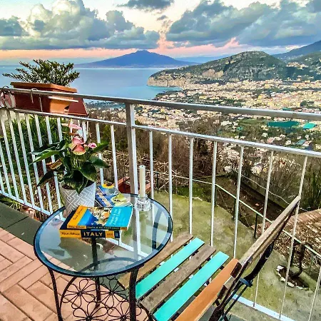 Monica Bed & Breakfast 4*