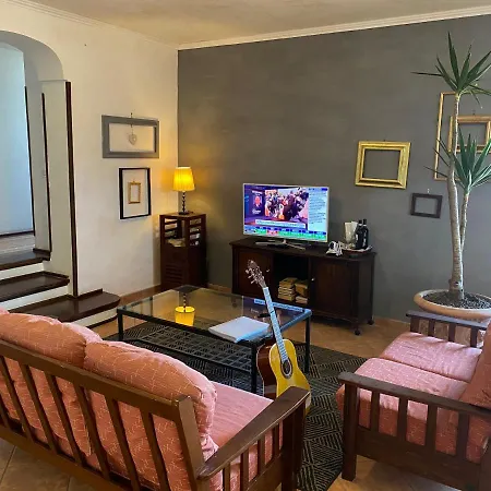 Monica Bed and Breakfast