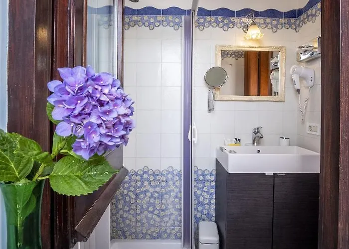 Monica Couette-café