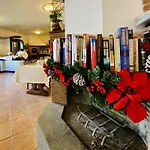 Bed and Breakfast Monica 4*